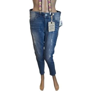 Democracy Ab Tech Freedom Ankle Skimmer Distressed Embellished Jeans Size 8 NWT